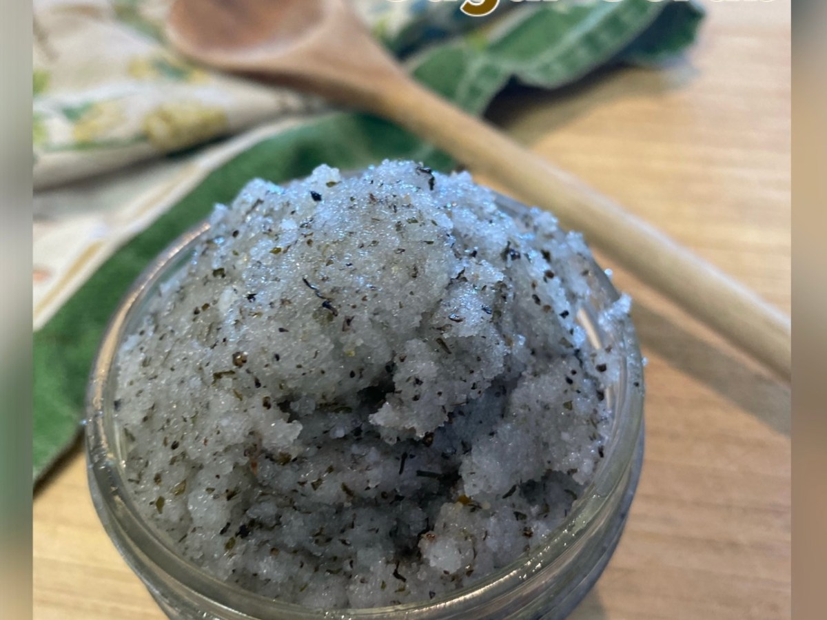 Green Tea and Peppermint Sugar&nbsp;Scrub