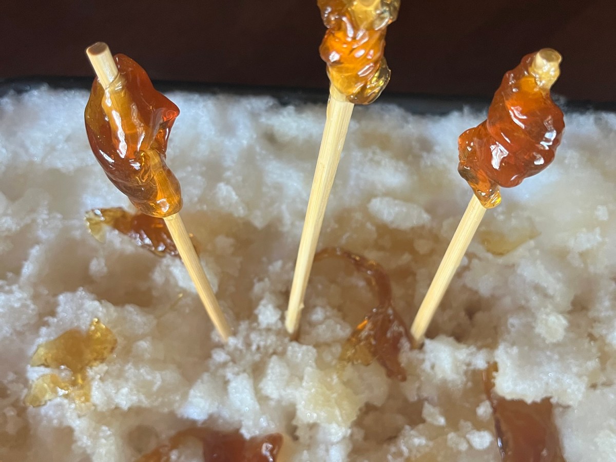 Maple Syrup Taffy&nbsp;Twists